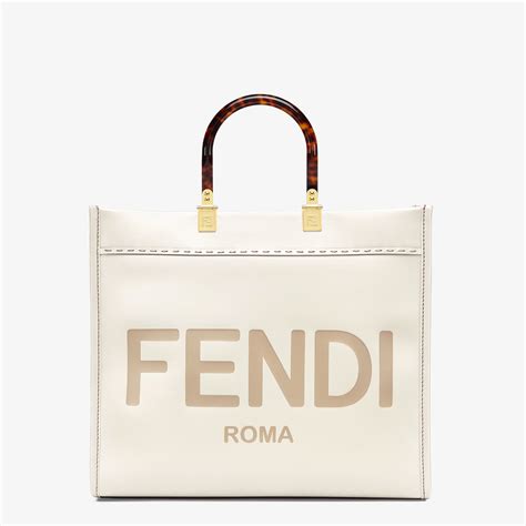 borsa fendi schopper|Shop Fendi Medium Mesh Sunshine Shopper .